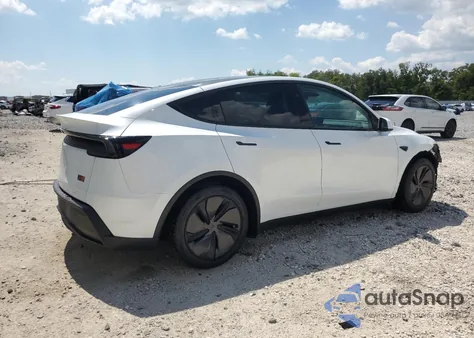 2026 Tesla Model Y из США, поврежденный, VIN 7SAYGDEE5TA381828